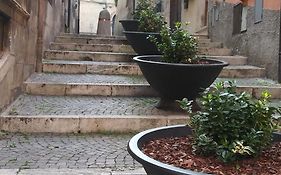 Casa A Scale